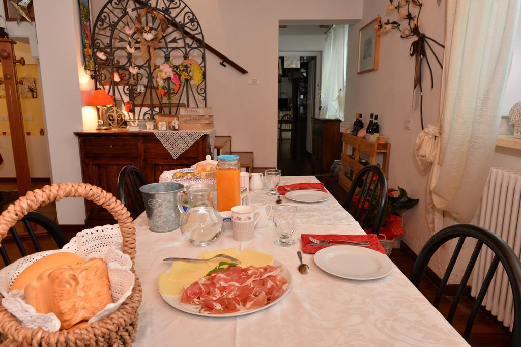 B&B Corte Barbieri Dolcè Eksteriør billede