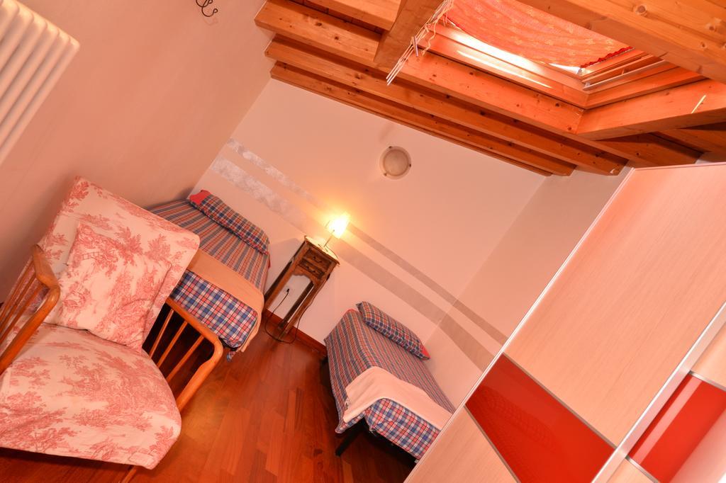 B&B Corte Barbieri Dolcè Eksteriør billede